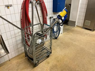 Översiktsbild av Pump including trolley